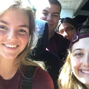 Meet your Posher, Elle